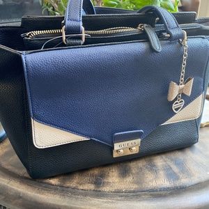 Guess purse